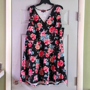 BFamous Black Floral Mini Dress 💐